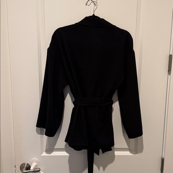 Theory Black Women's Blazer with Belt - Picture 6 of 6